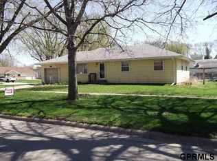 203 S 12th St, Tekamah, NE 68061
