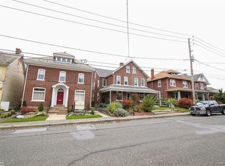 220 N 4th St, Emmaus, PA 18049