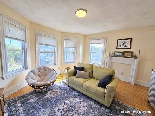 757 Somerville Ave #3, Somerville, MA 02143