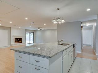 2735 Hollandale Ln, Farmers Branch, TX 75234