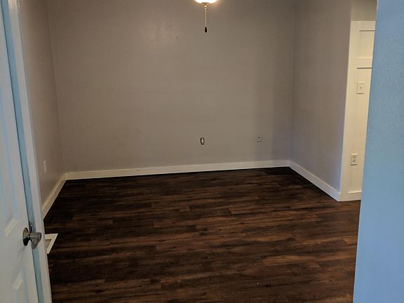 2nd image of 1078 Cherry St