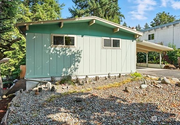 2nd image of 4517 Pacific Avenue