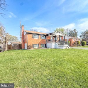 9704 Loudoun Ave, Manassas, VA, 20109