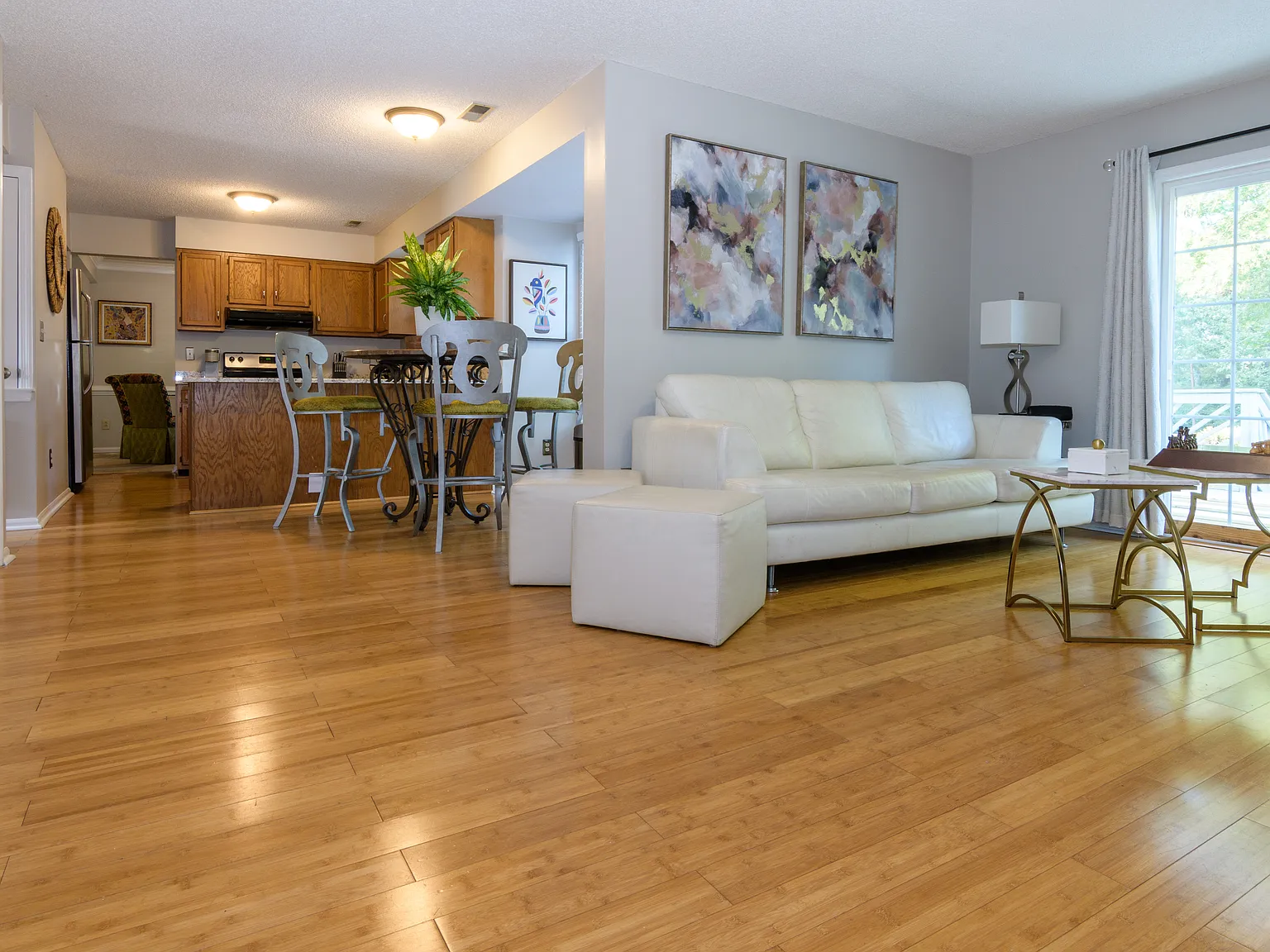9326 Pondside Ln — Photo 4