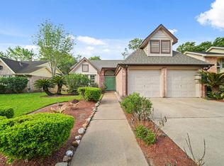 4827 Sunshine Dr, Sugar Land, TX 77479