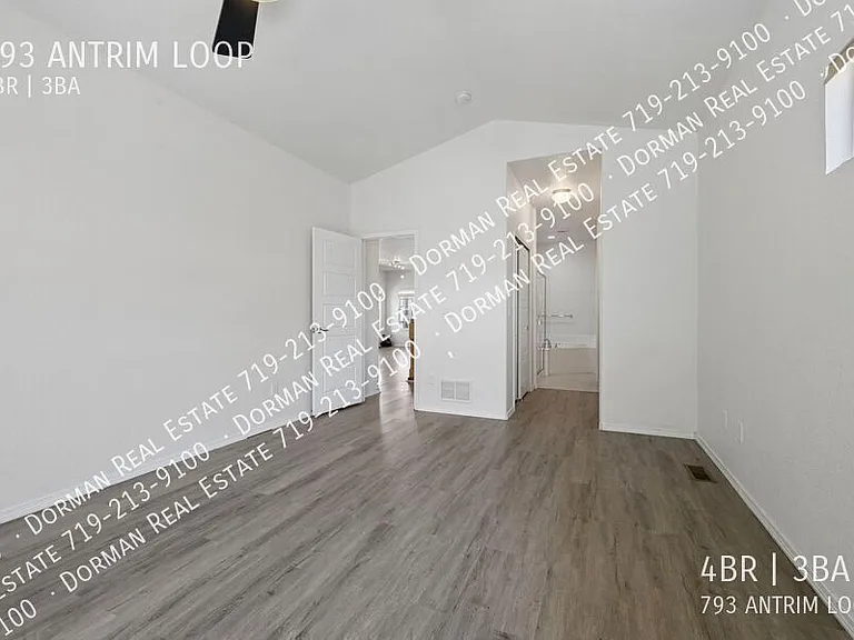 793 Antrim Loop — Photo 18