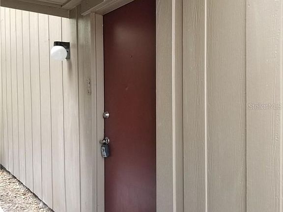 2nd image of 5101 Eaglesmere Dr #B03