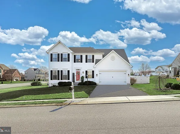 3102 King Richards Ct S, York, PA 17408