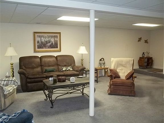 4th image of 160 Totty Dr