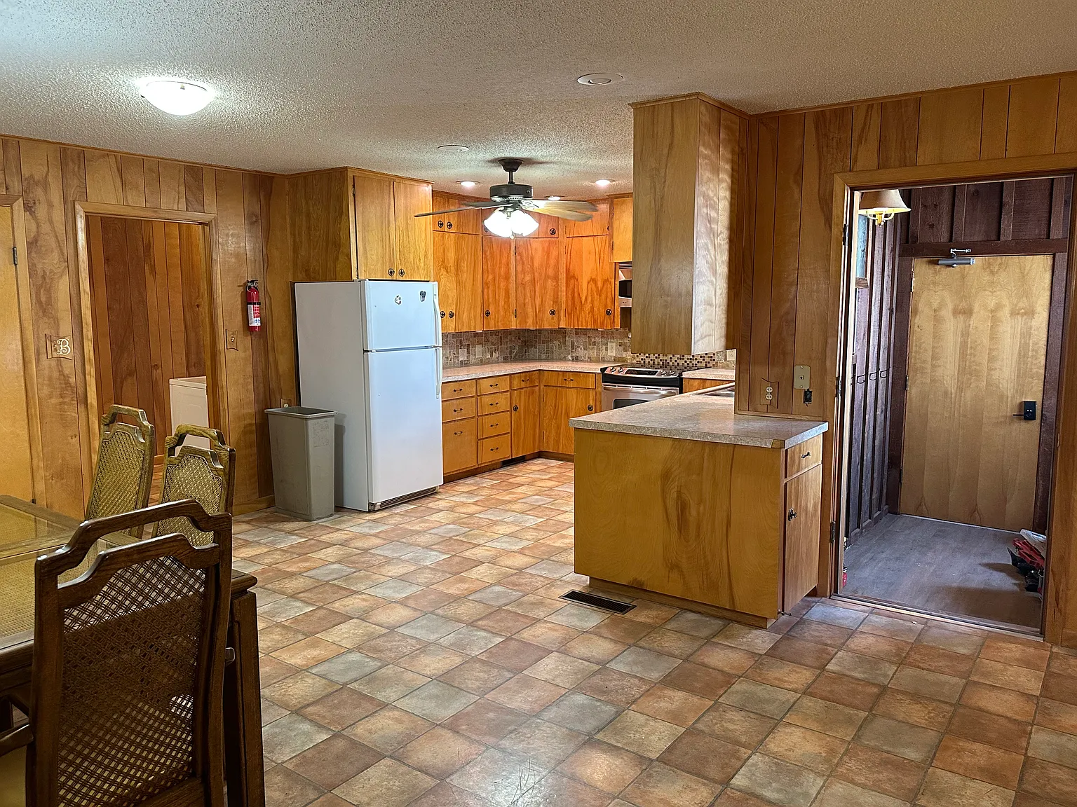 4 bed, 3150 sqft, $5,000 — Photo 4