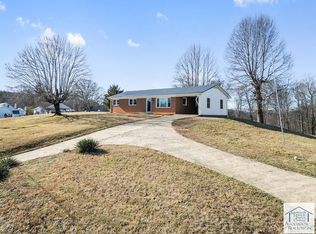 2831 County Line Rd, Patrick Springs, VA 24133