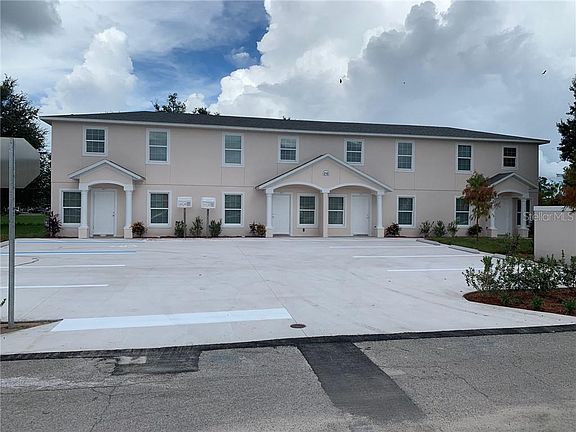 2nd image of 210 Majors Ln