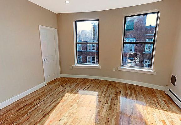 3rd image of 245 W 113th St APT 6B