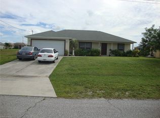 433 NW 38th Pl, Cape Coral, FL 33993