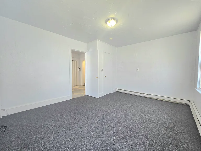 9 Cedar St #2 — Photo 8