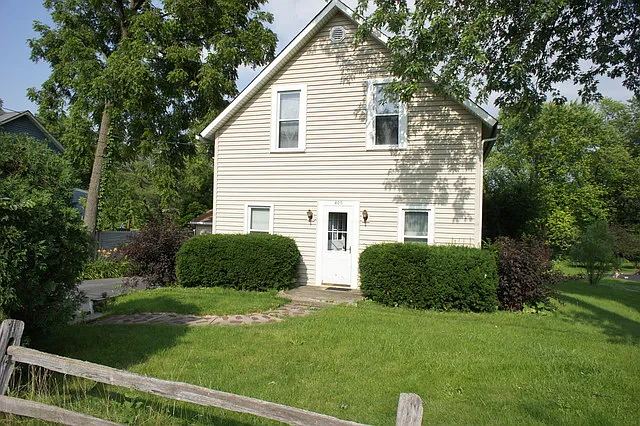 405 Offutt Ln photo 1