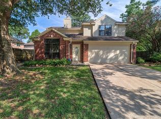 1202 Berkeley Lake Ln, Houston, TX 77062