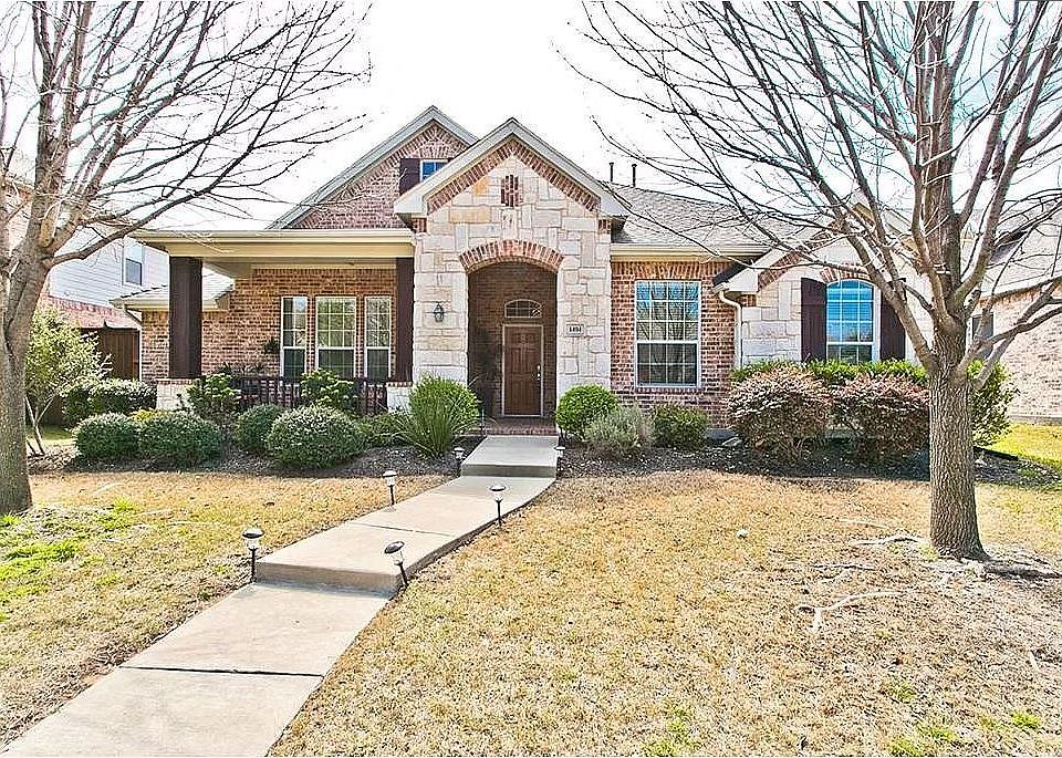 1st image of 1404 Creek Springs Dr
