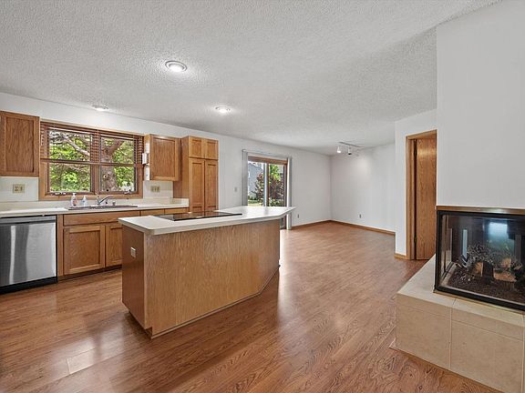 5th image of 15661 W Ridge ROAD