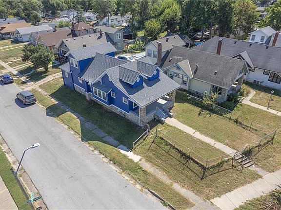 3rd image of 7017 Paseo Blvd