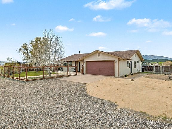 2nd image of 10145 N Aurora Dr