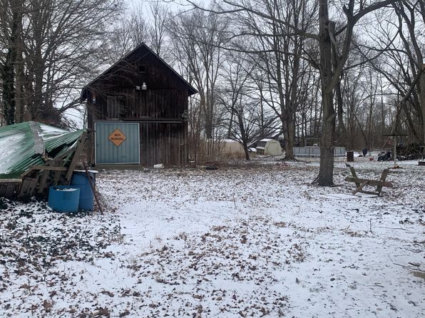 140 W Clay St, Sherwood, MI 49089