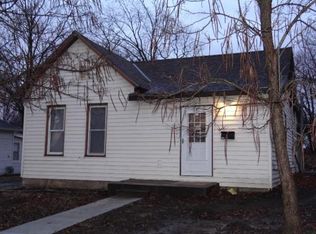 203 Walnut St, Valley Falls, KS 66088