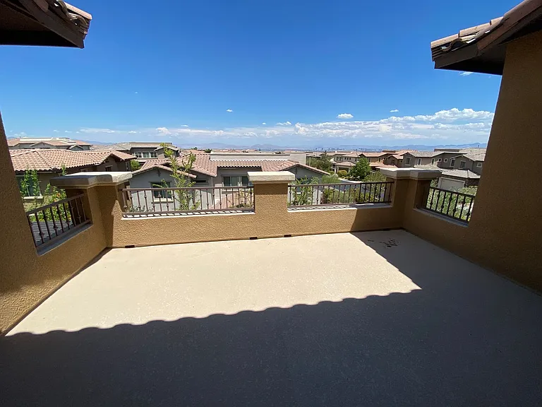 398 Pollino Peaks St — Photo 16