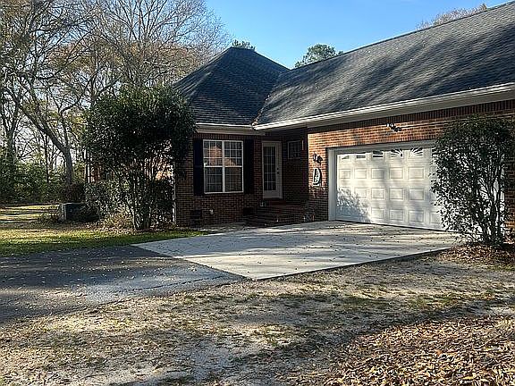 4th image of 8800 Enon Rd