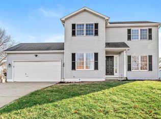 10428 Sunview Dr, Osceola, IN 46561