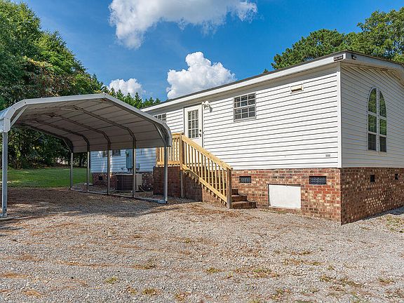 4th image of 3189 State Highway 55 W