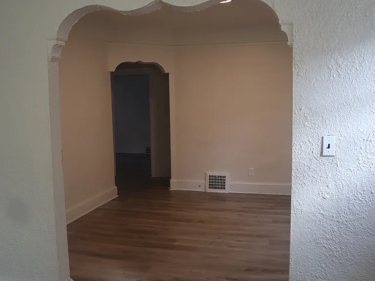 3010 Fullerton St — Photo 5