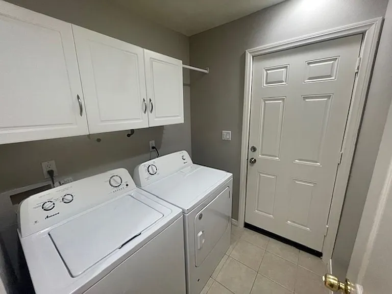8332 Huxley St — Photo 17