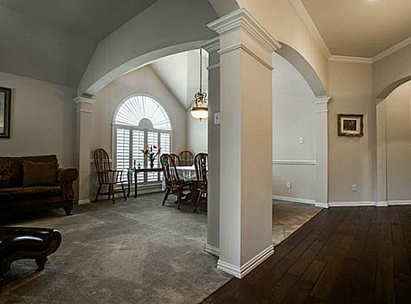 4th image of 5301 Binbranch Ln