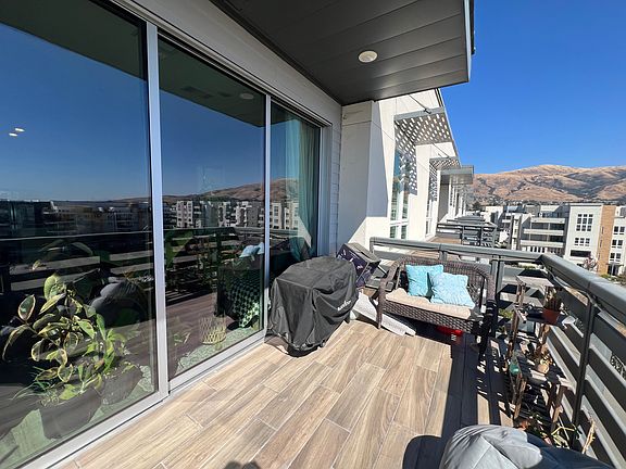 4th image of 45128 Warm Springs Blvd #613