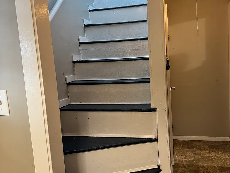 129 Miller St #2 — Photo 9