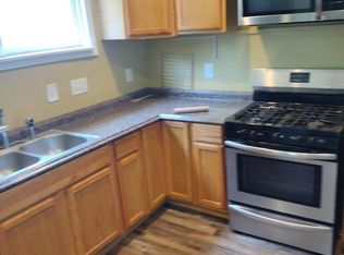 111 Winthrop Ter, Hampton, VA 23666