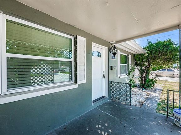 3rd image of 4 N Highland Ave #4