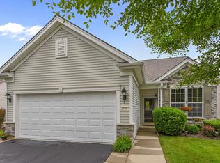 2518 Rolling Rdg, Elgin, IL 60124