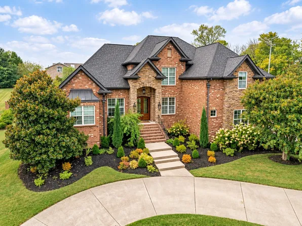 2818 Roddy Bridge Rd, Thompsons Station, TN 37179