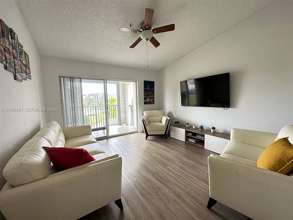 4540 NW 107th Ave #30411