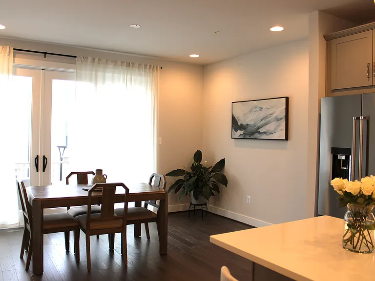 5040 Oakmoore Dr — Photo 20