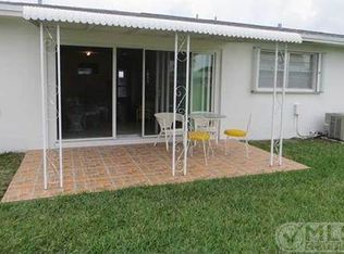 2017 SW Golf Ln APT 104, Boynton Beach, FL 33426