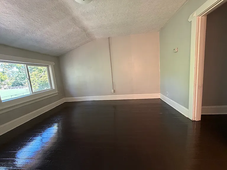 5238 N Williams Ave #2 — Photo 6