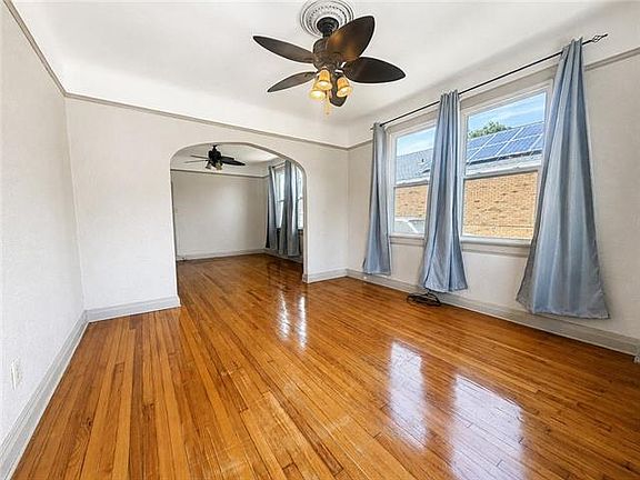 2nd image of 4010 Piedmont St