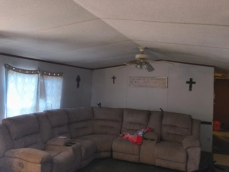 7600 W Military Dr — Photo 18