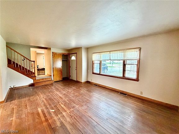 5th image of 6739 Wilson Sharpsville Rd NE
