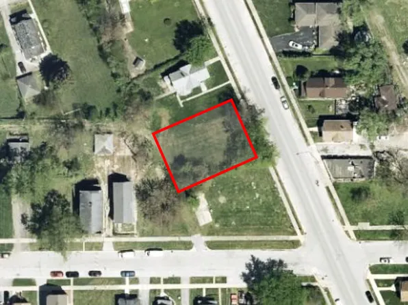 15412 Vincennes Rd, Phoenix, IL 60426