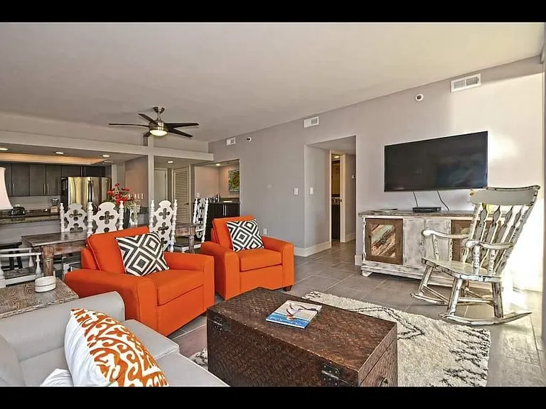100 Gulf Shore Dr #101 — Photo 8