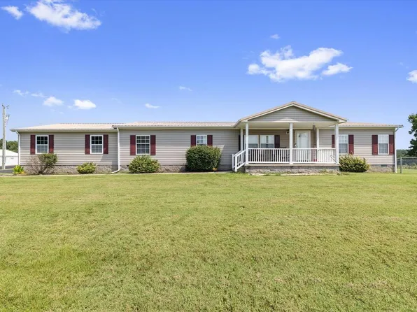 36 Green Rd, Providence, KY 42450